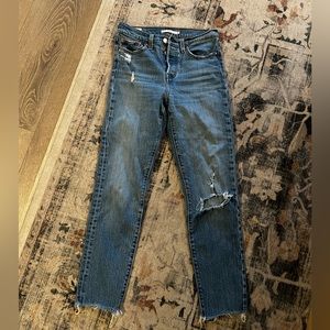 LEVI’S WEDGIE JEANS 25